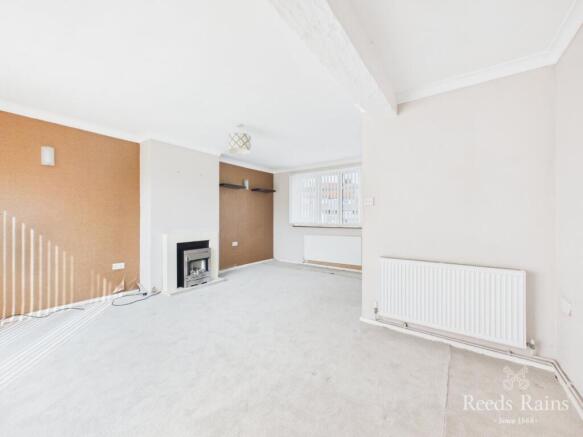 Sitting/Dining Room
