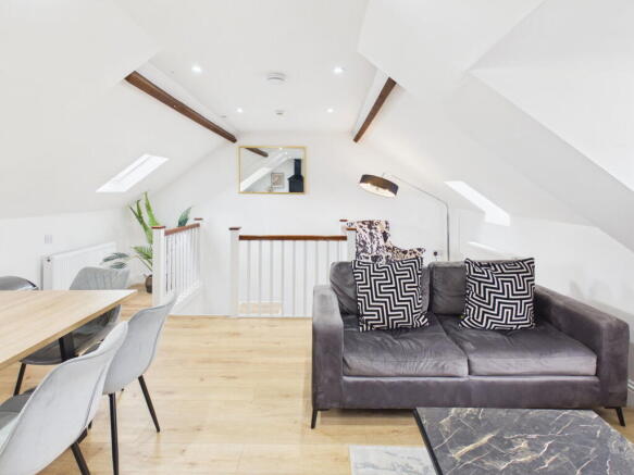 3 bed Maisonette for sale Image 4