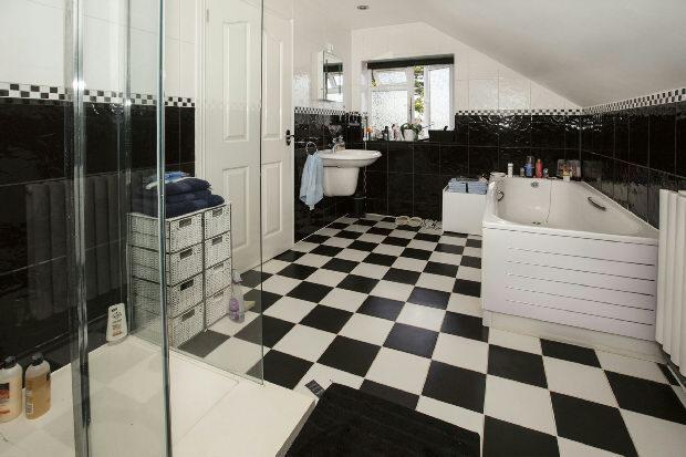 Ensuite1