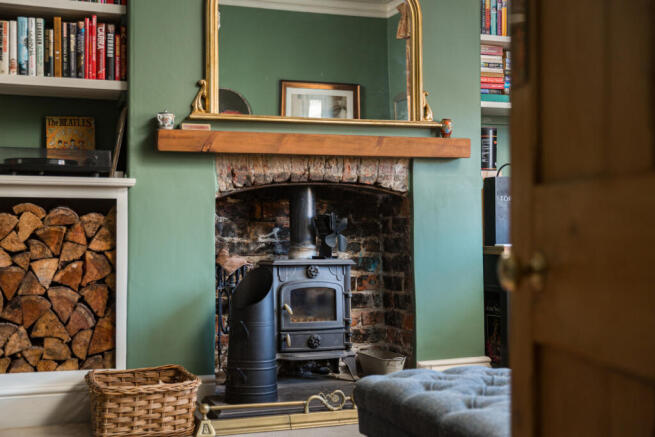 2 bed Detached for sale Image 6