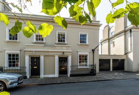 Park Terrace, The Park
