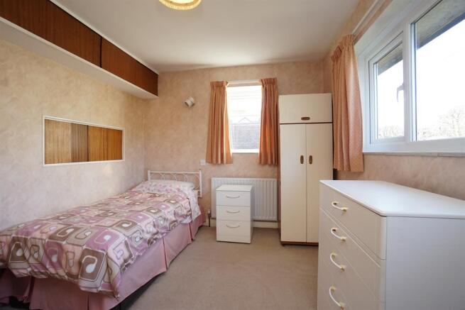 BEDROOM NO.4