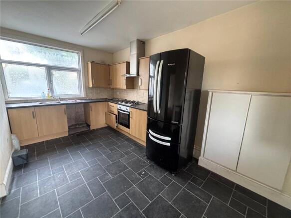 3 bed Terraced for sale Image 5