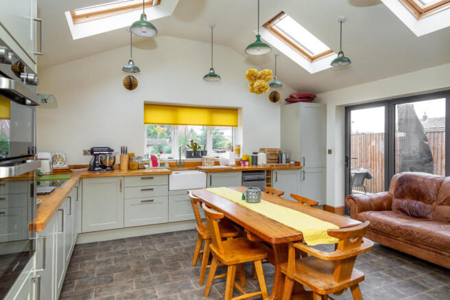 Kitchen Diner