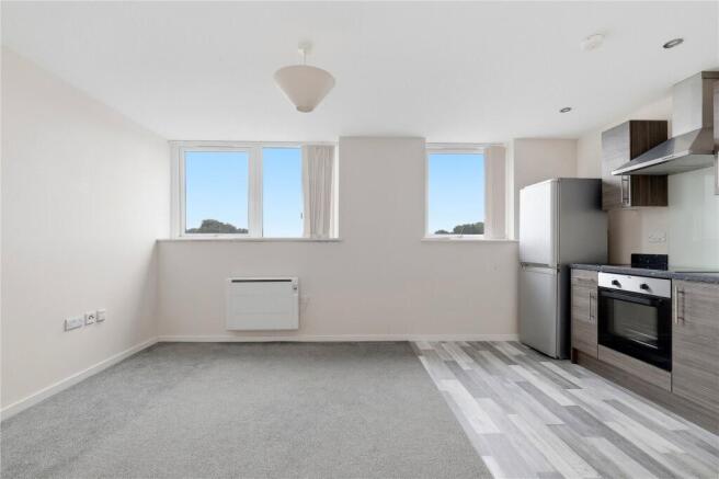 Living / Kitchen