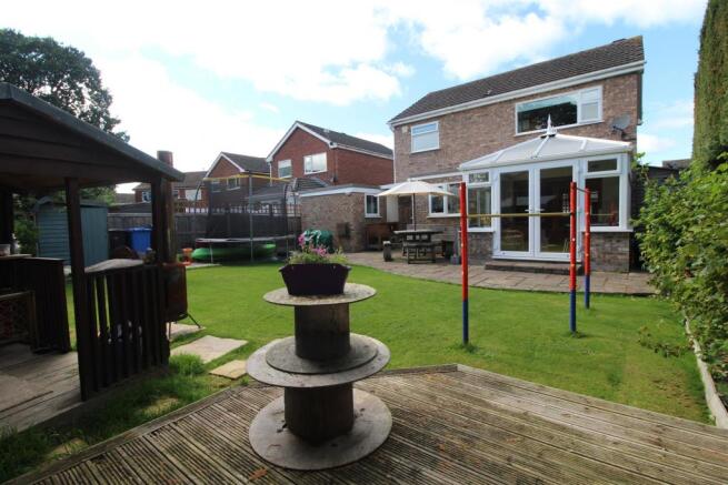 Rear Garden #2.jpg