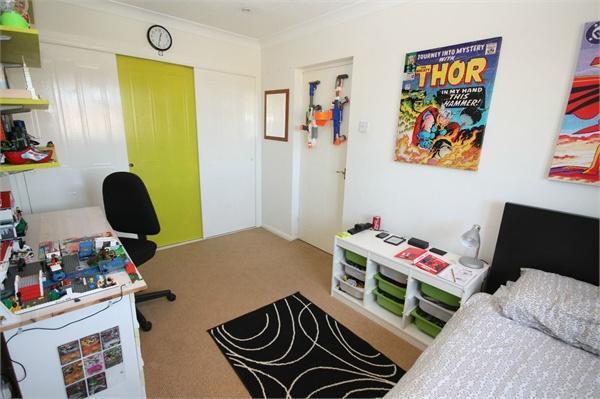 Photo 9