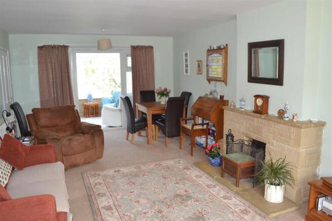 SITTING ROOM