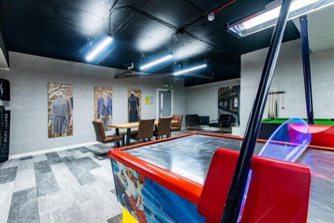 broadgate-ng9-2hf-1050852