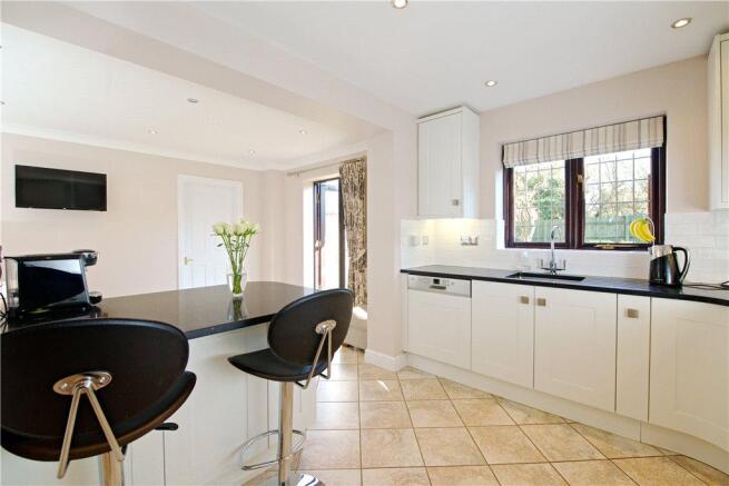 Kitchen/Breakfast Rm