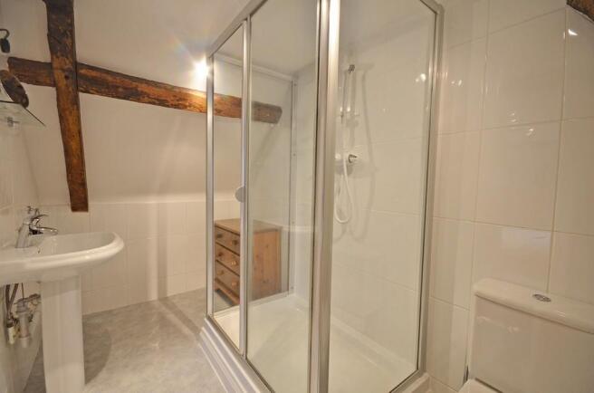 En-suite Shower R...