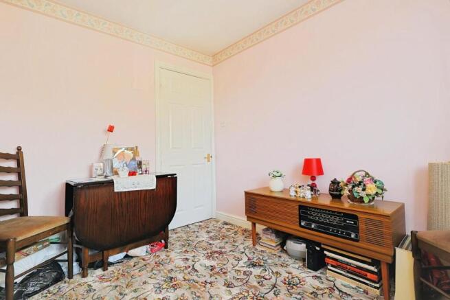 2 bed Apartment for sale Image 9