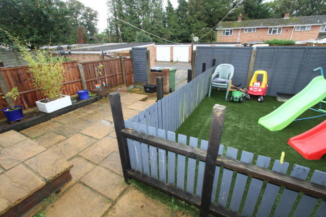 Photo 9