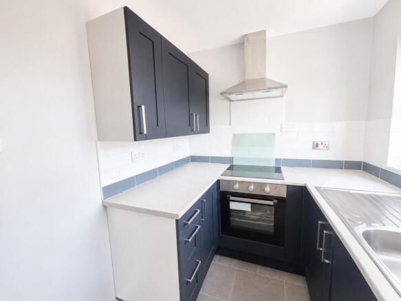 2 bed Terraced for sale Image 5