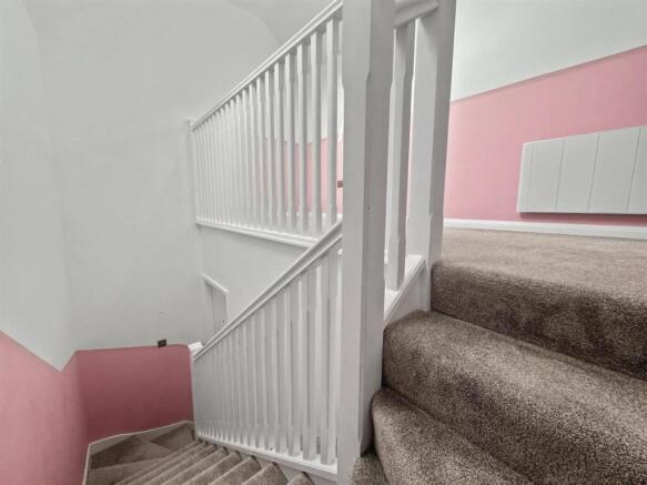 03_003 Stairwell.jpeg