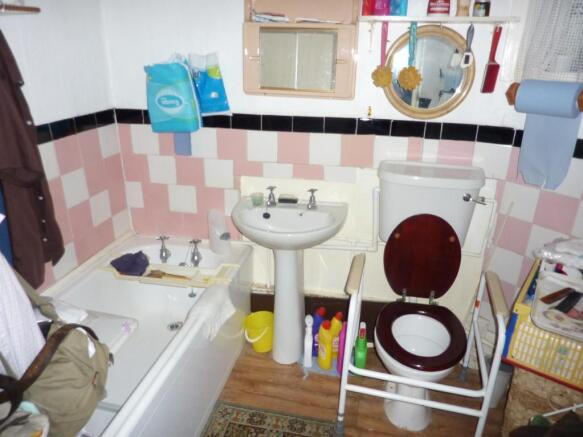 Photo 6