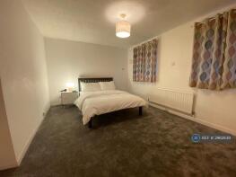 47b, Seymour Gardens, London SE4 2DW