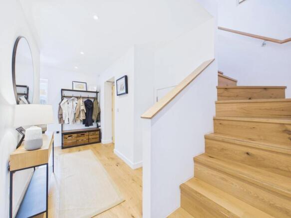 3 bed Penthouse for sale Image 10