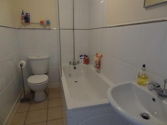 HOUSE BATHROOM