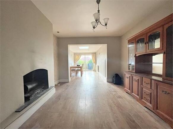 Sitting/Dining Room