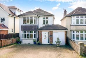 22, Old Watling Street, Flamstead, St. Albans AL3 8HL