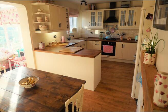 Kitchen / Diner
