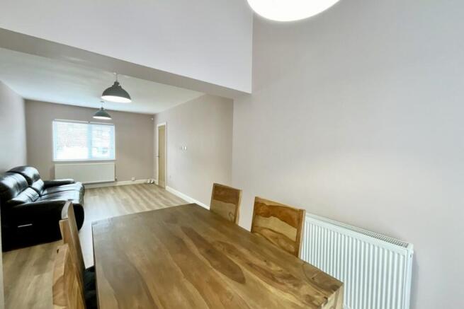 dining room/lounge
