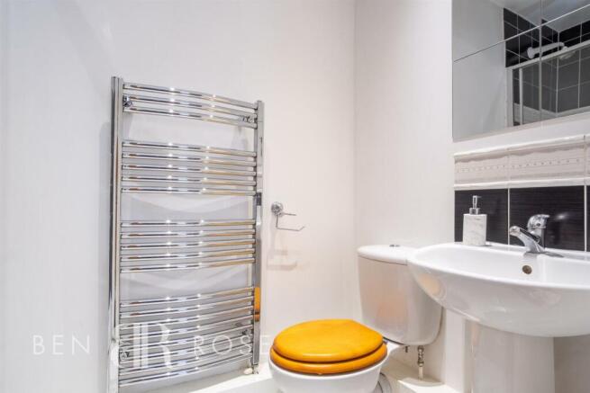 Master Ensuite