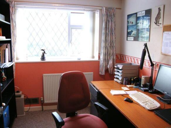 Photo 8