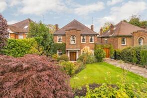 73, Shepherds Hill, Hornsey, London N6 5RE