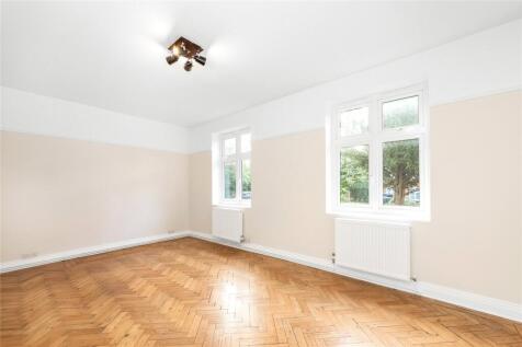 Highland Road, London, SE19