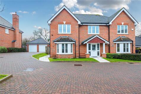 Dowles Barn Close, Barkham, Wokingham