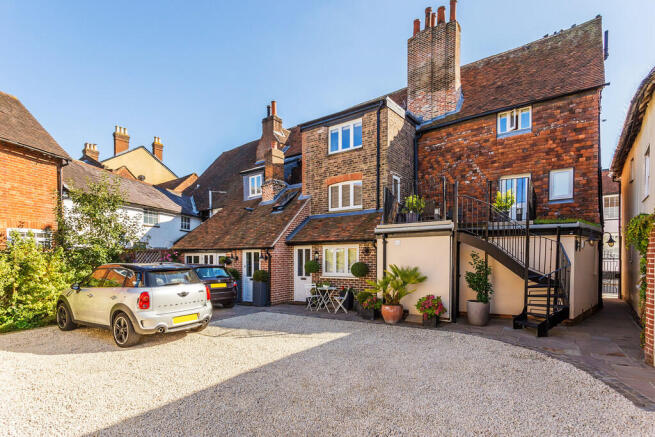 3-Mullins-Court-2...