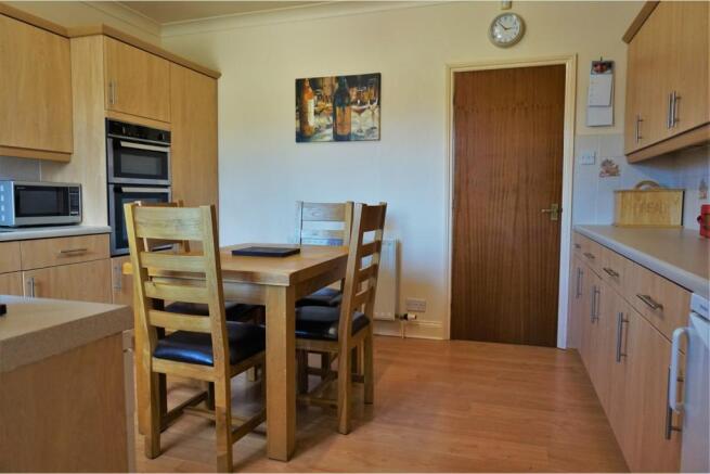 Kitchen / Breakfast