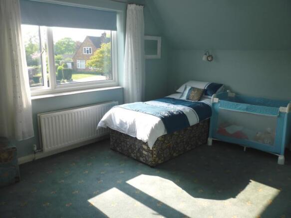 Photo 12