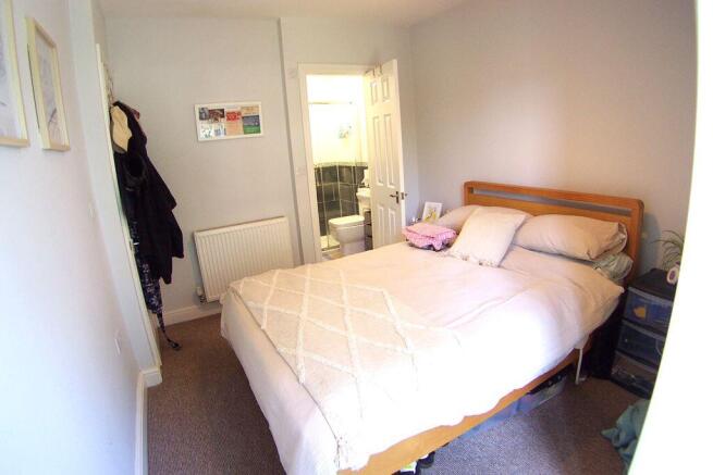 2 bed Detached to rent Image 9