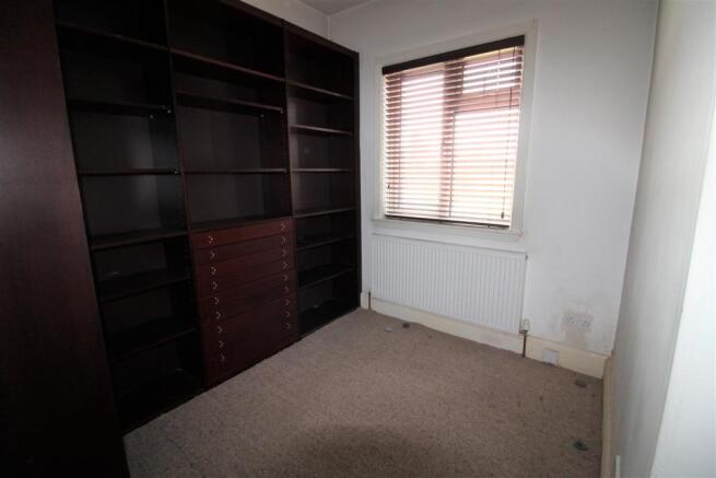 BL187 Bed3.JPG
