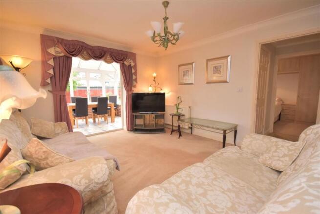 Sitting Room.JPG