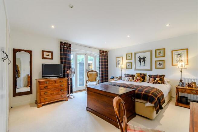 8420273-interior33.jpg