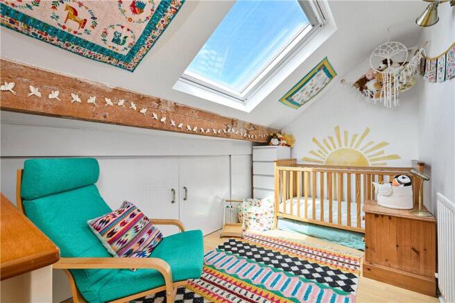 3 bed Terraced for sale Image 12