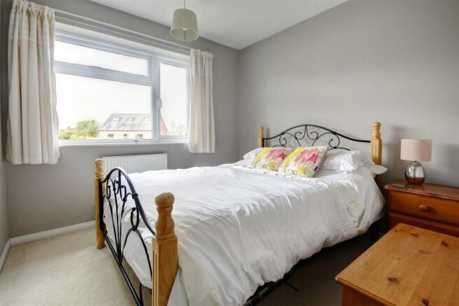 Bedroom 2.jpg