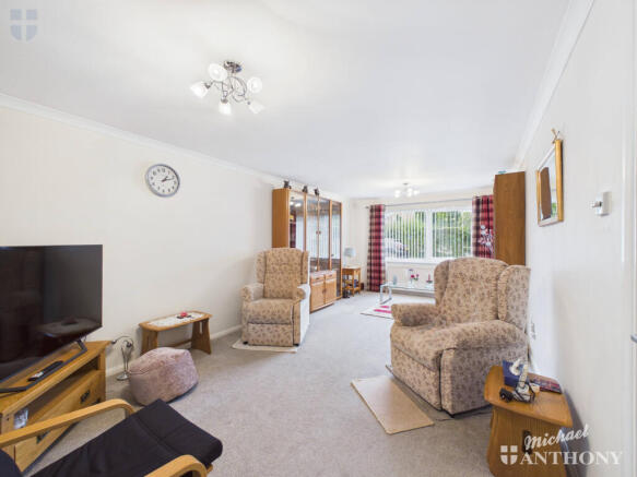 CAM03218G0-PR1156-STILL005