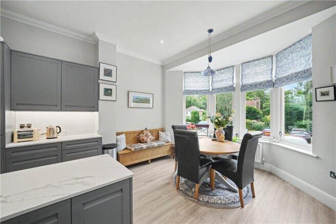 2 bed Apartment for sale Image 9