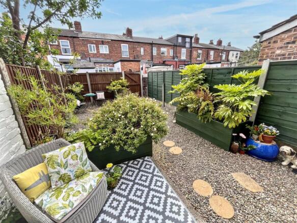 Gardens Aspect 4