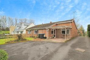 14, Stonehenge Road, Amesbury SP4 7BA