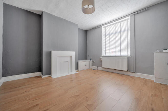 1435958-6-69cbcbf...