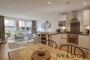 103, 5 St Vincent Court, Hoy Street, Canning Town, London E16 1XD