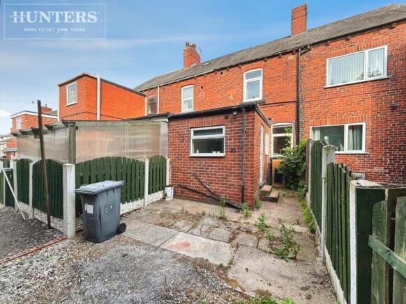 2 bed Terraced to rent Image 8