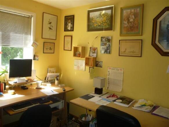 Photo 8