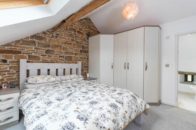 2 bed Cottage for sale Image 9